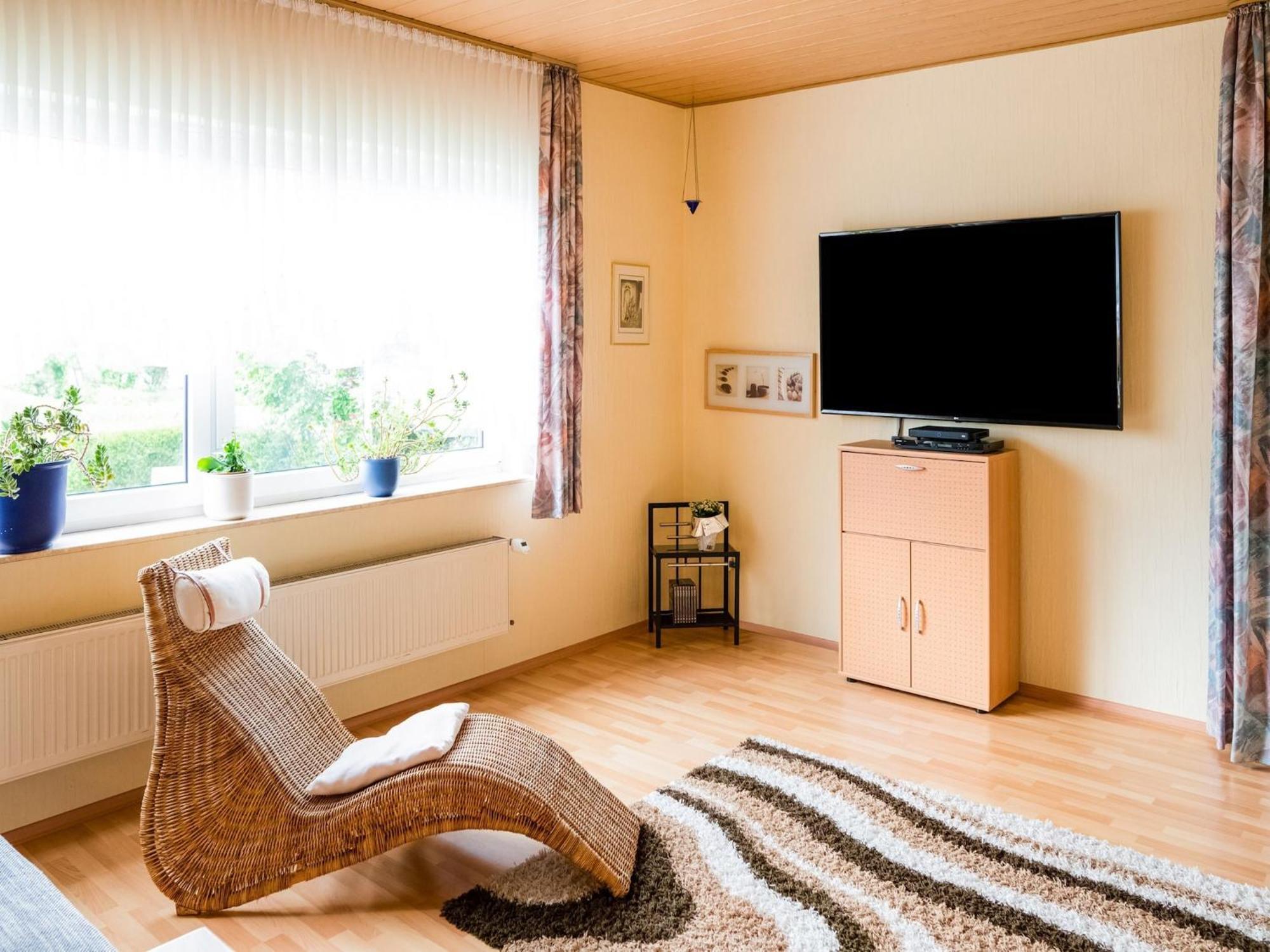 Luxurious Apartment In Medebach Near Public Pool エクステリア 写真