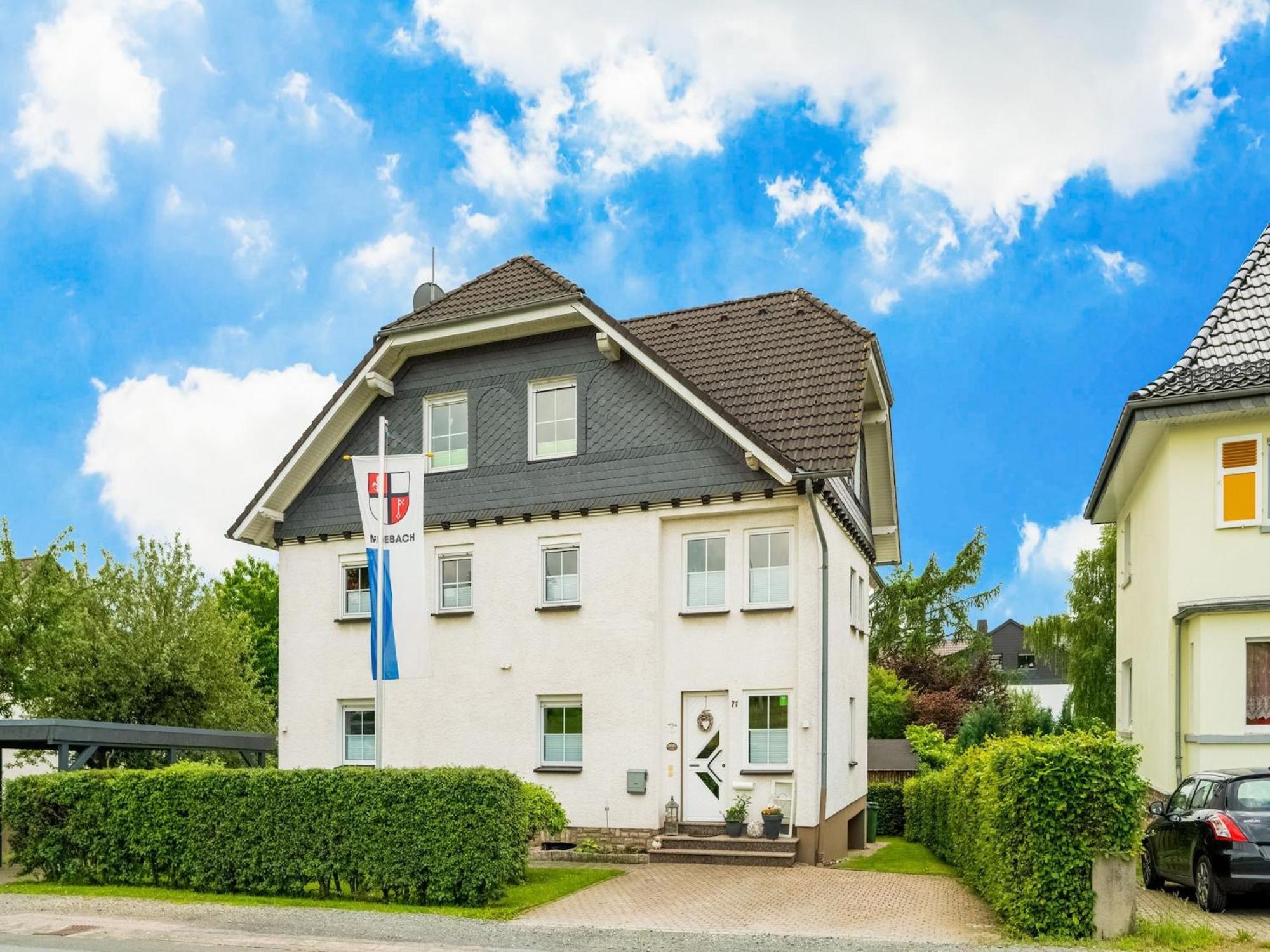 Luxurious Apartment In Medebach Near Public Pool エクステリア 写真